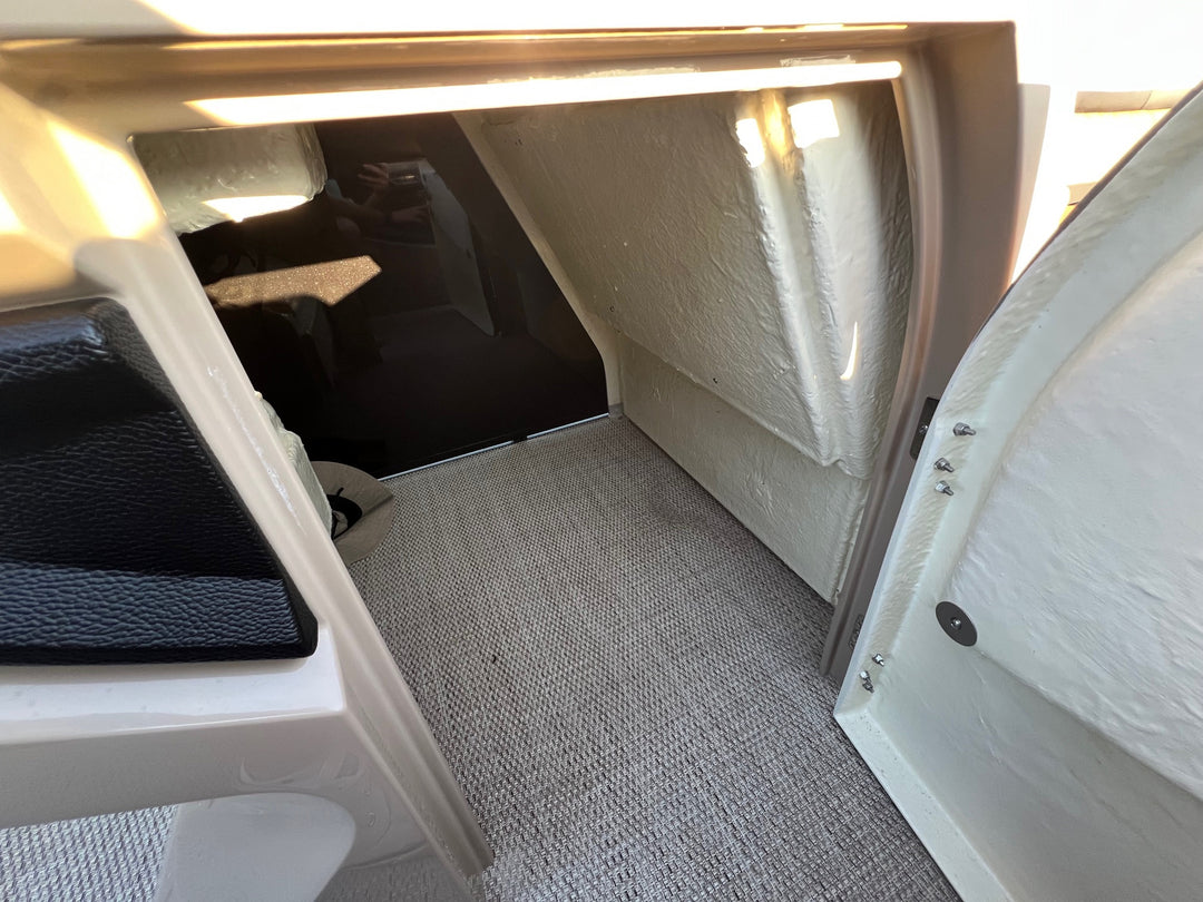 2021 Godfrey AquaPatio 255