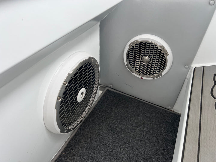 2017 Lighthouse 31 Cruiser Custom