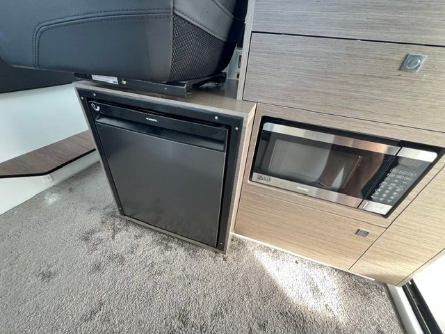 2025 Jeanneau NC 895 Sport