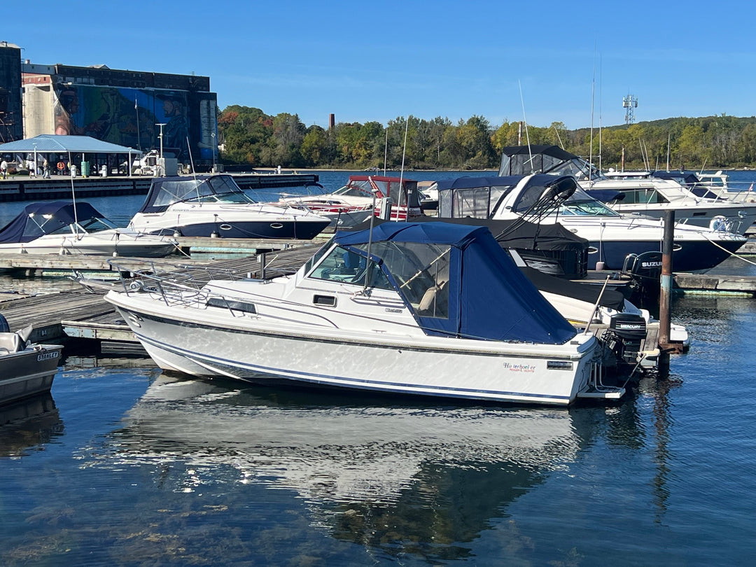 1987 Limestone 24 Express Cruiser