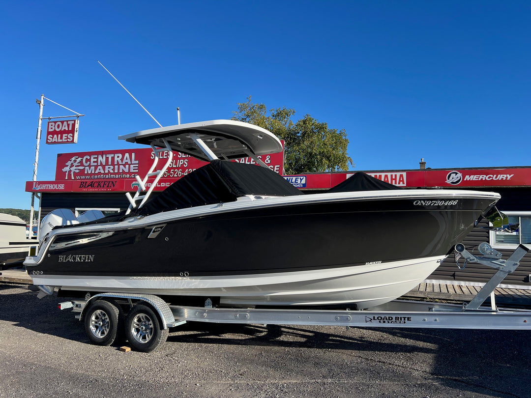 2024 Blackfin 252 DC