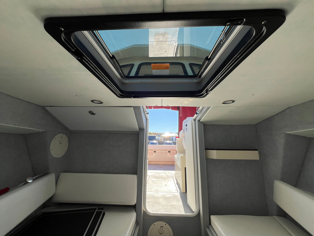 2019 Lighthouse 264 Sportfish