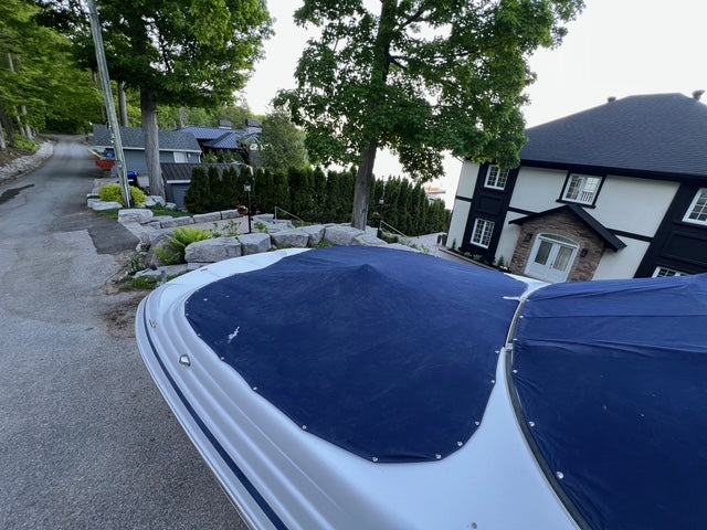 2001 Chris Craft 262 Deck Boat
