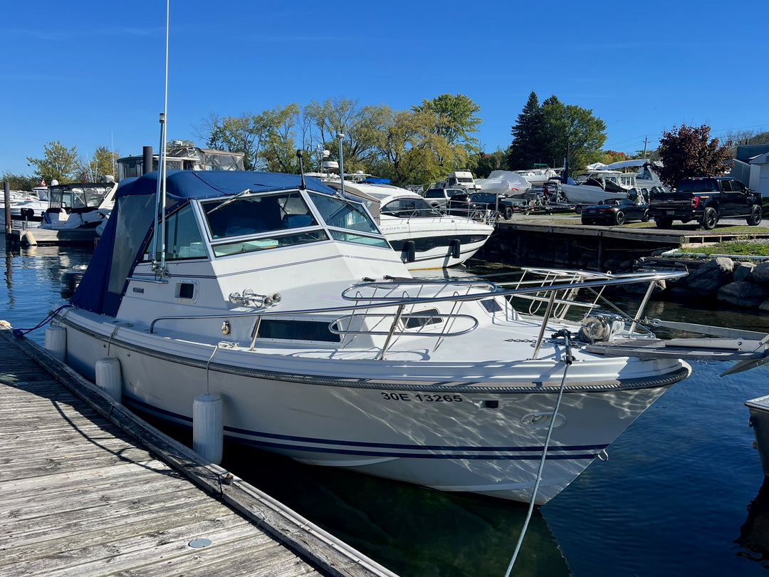 1987 Limestone 24 Express Cruiser