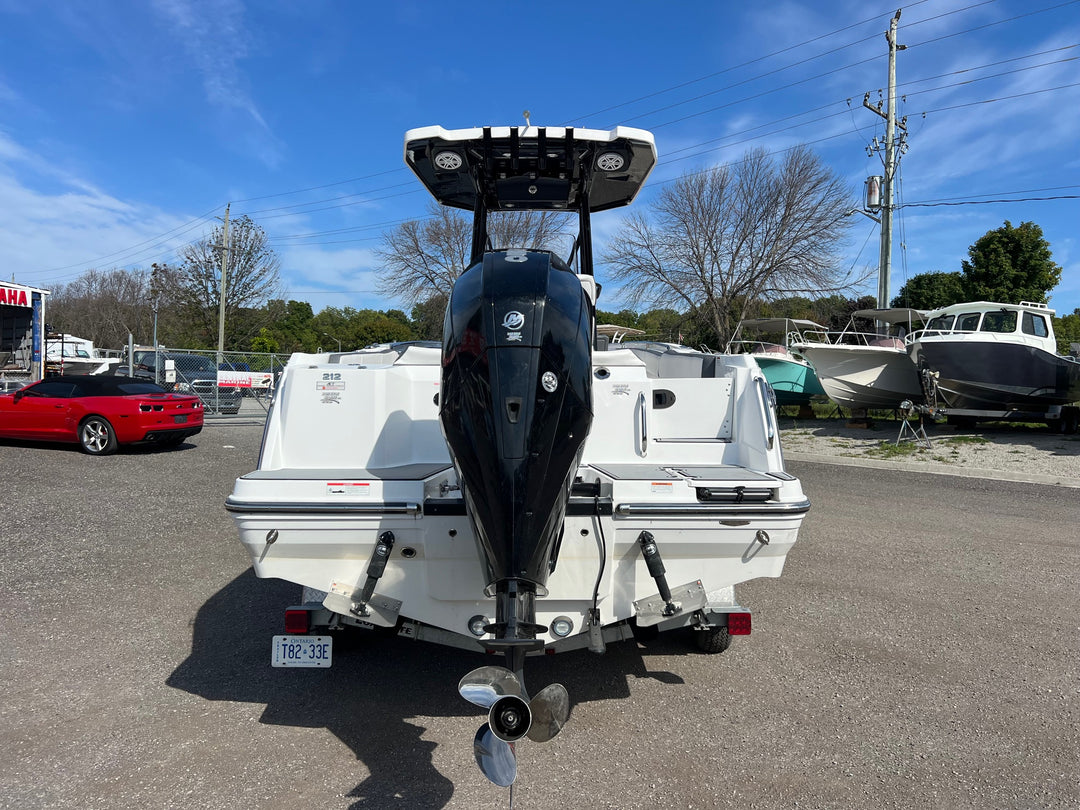 2020 Blackfin 212 CC