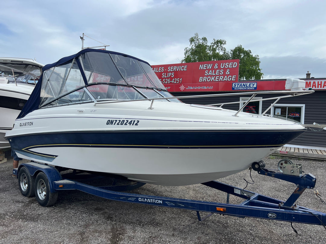 2006 Glastron GS219
