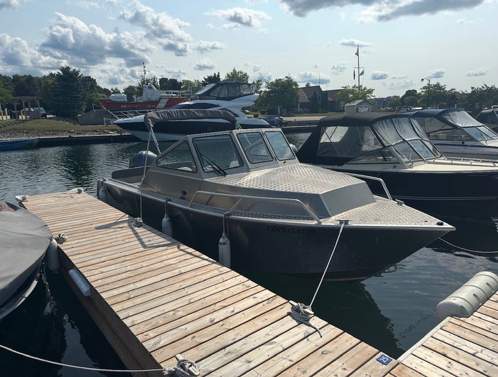 2021 Stanley 24 Raised Deck
