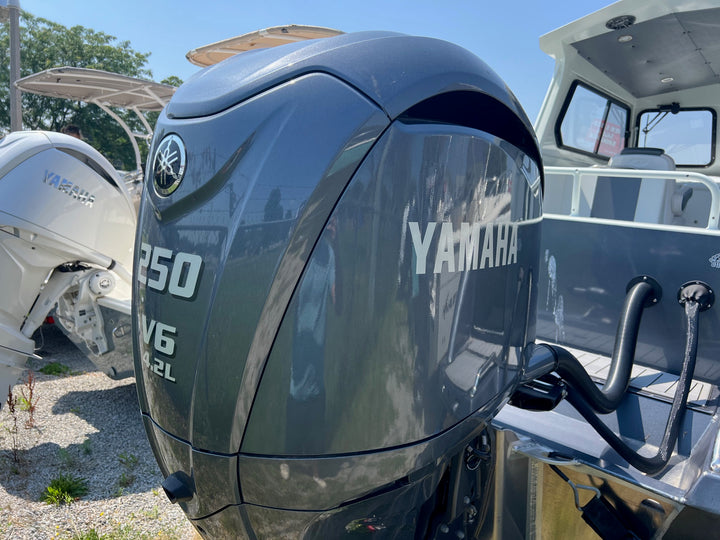 2025 Lighthouse 23 Sportfish