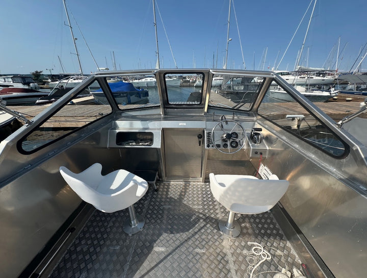 2021 Stanley 24 Raised Deck