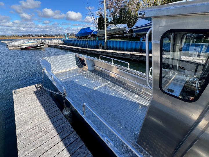 2025 Stanley 26 Pulsecraft Closed Cabin