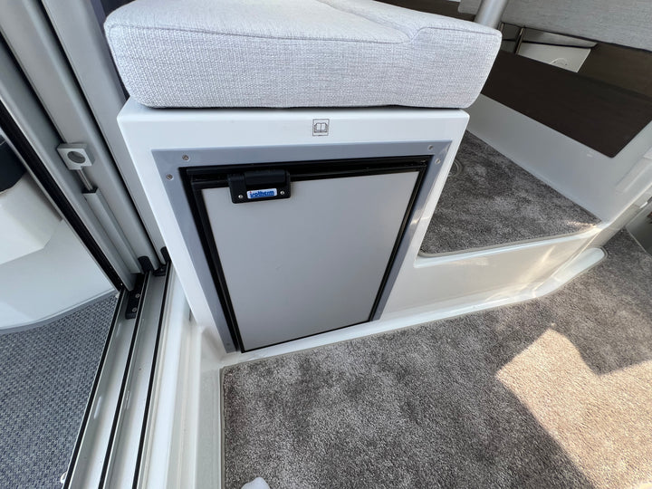 2026 Jeanneau NC 795 S2