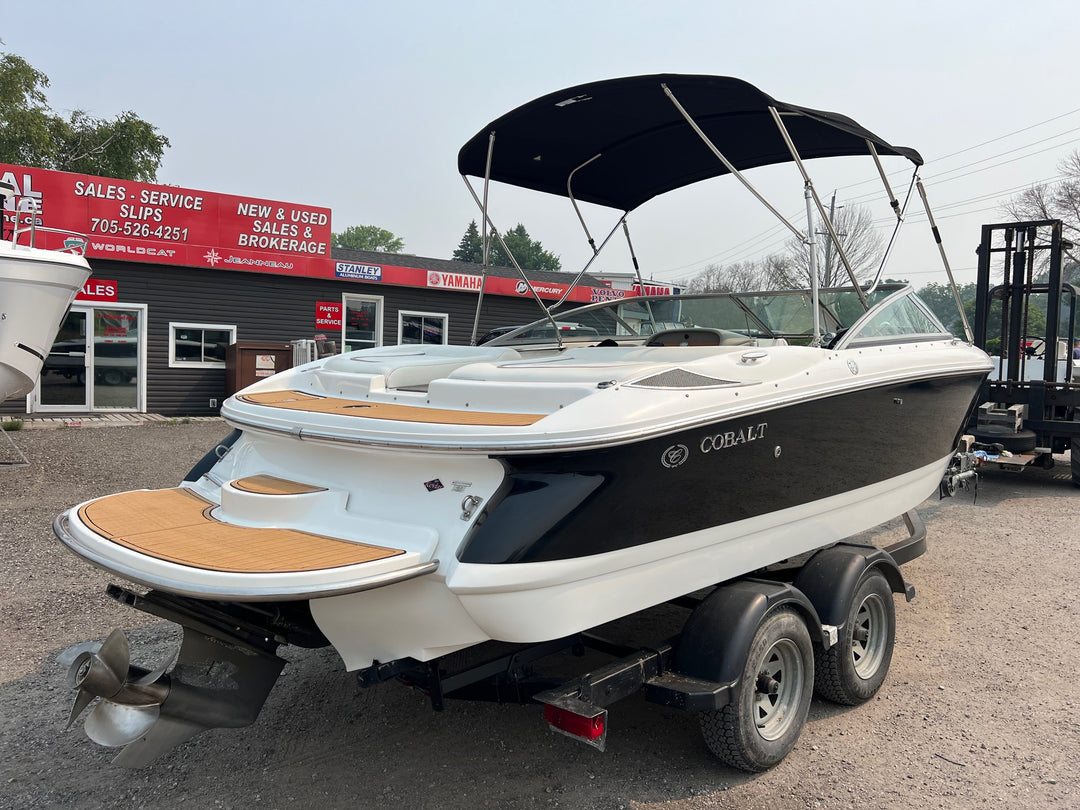 2004 Cobalt 220