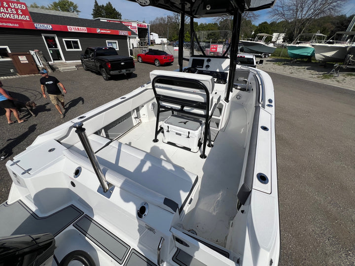 2020 Blackfin 212 CC