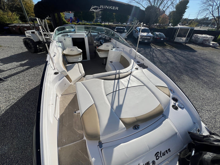 2010 Rinker 246 Captiva Cuddy Cabin