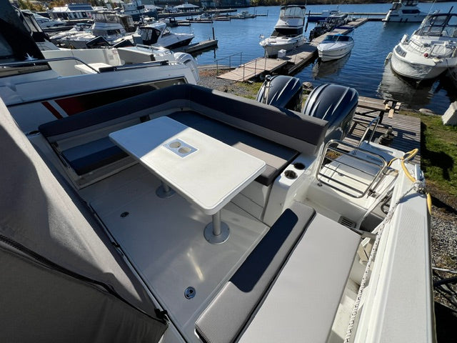 2023 Jeanneau Leader 9.0 CC