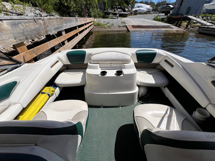 1999 Monterey Montura 196