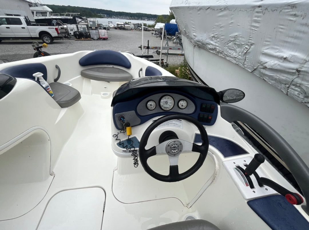 2000 Sea-Doo Challenger 200 Jet Boat