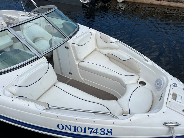 2008 Rinker Captiva 226 Bowrider
