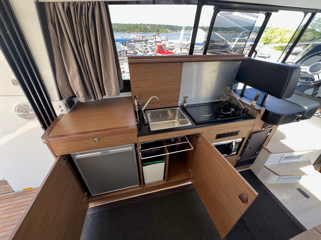 2018 Jeanneau NC 11
