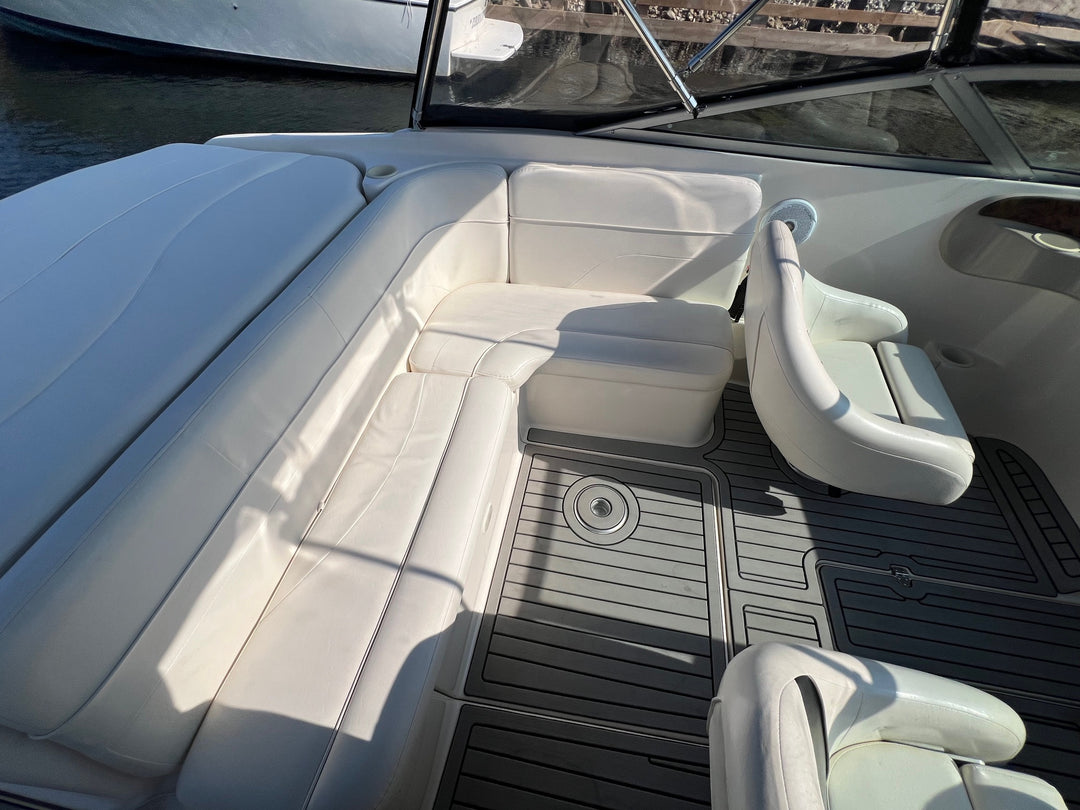 2002 Rinker 212 Captiva