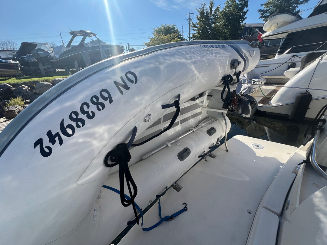 2005 Rinker Fiesta Vee 320