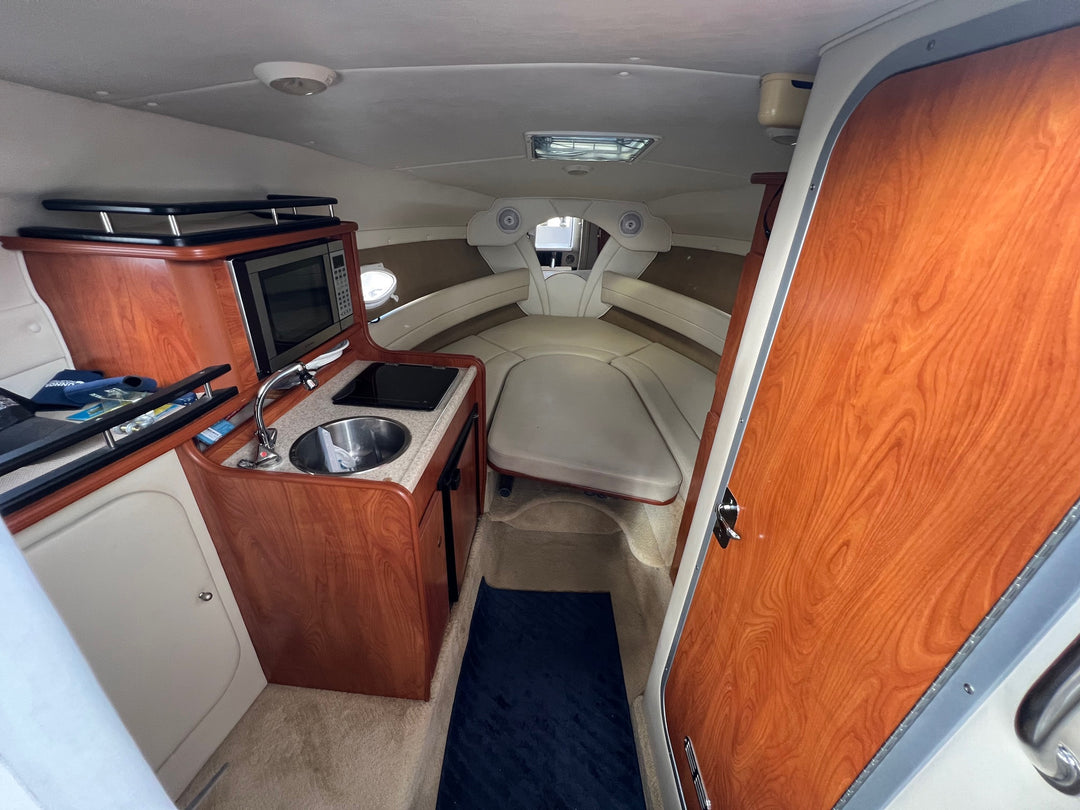 2007 Rinker 250 Fiesta Vee