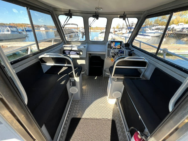 2015 Stanley 25 Cruiser Hard Top