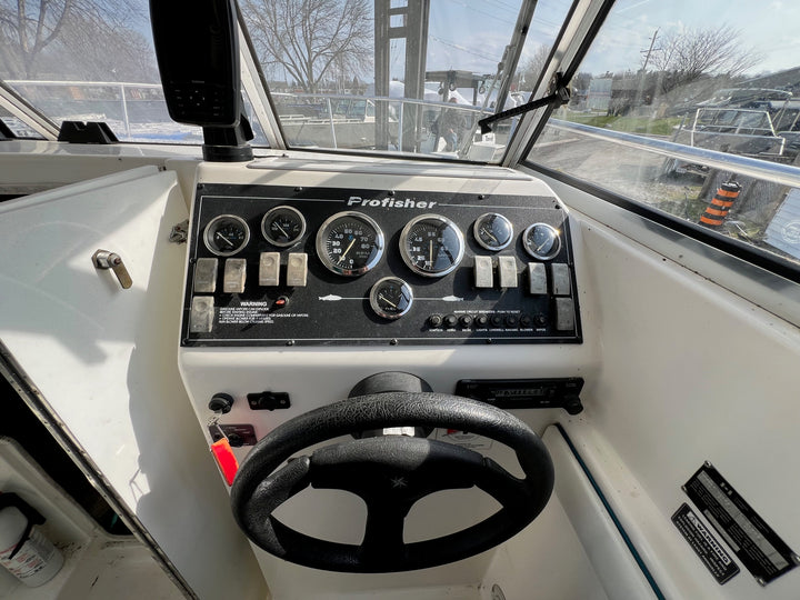 2000 Cutter ProFisher 23FT