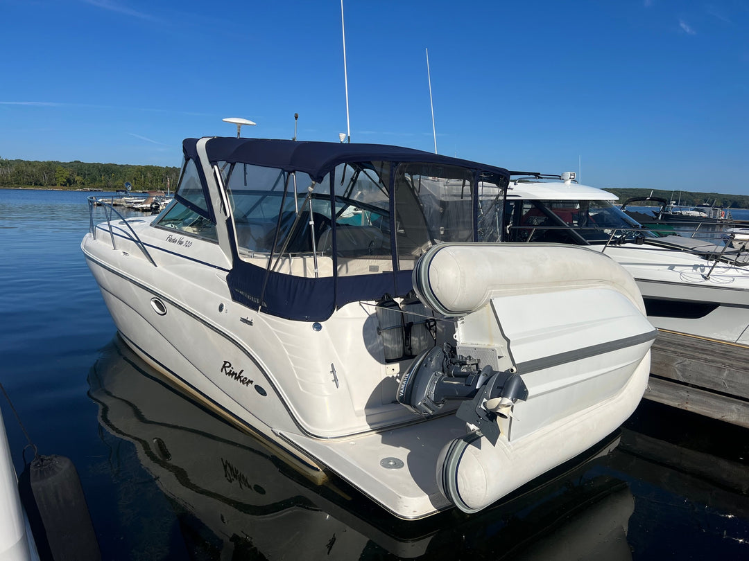 2005 Rinker Fiesta Vee 320