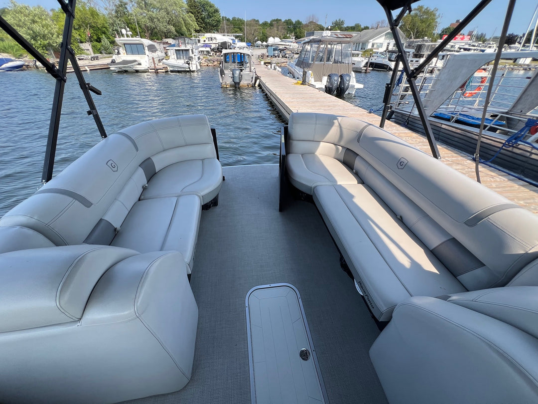 2019 Godfrey Aqaupatio 235 Tri-Toon