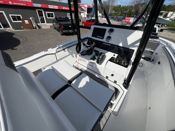 2020 Blackfin 212 CC