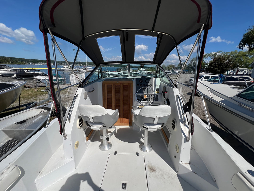 1990 Chris-Craft Sea Hawk 25'